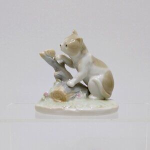 Porcelain Cat Climbing Tree Figurine 1970s Vintage RARE Hard To Find Collectible